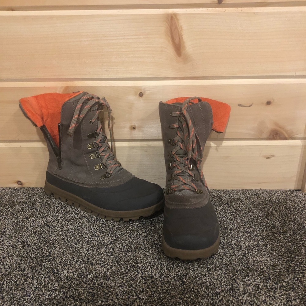 Winter boots